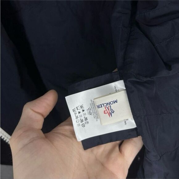 Moncler Jacket - Women’s - Navy Blue - size Small Workwear - Womens Winter Coat - Picture 12 of 16